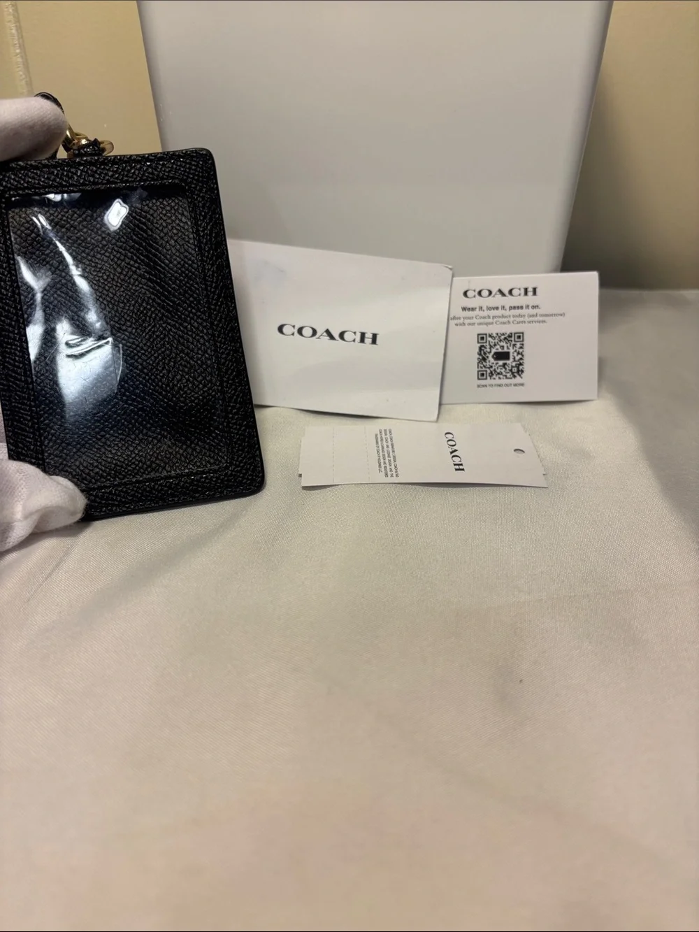 🏷️ NWT Coach ID Lanyard Badge Holder in Crossgrain Leather Black Gold